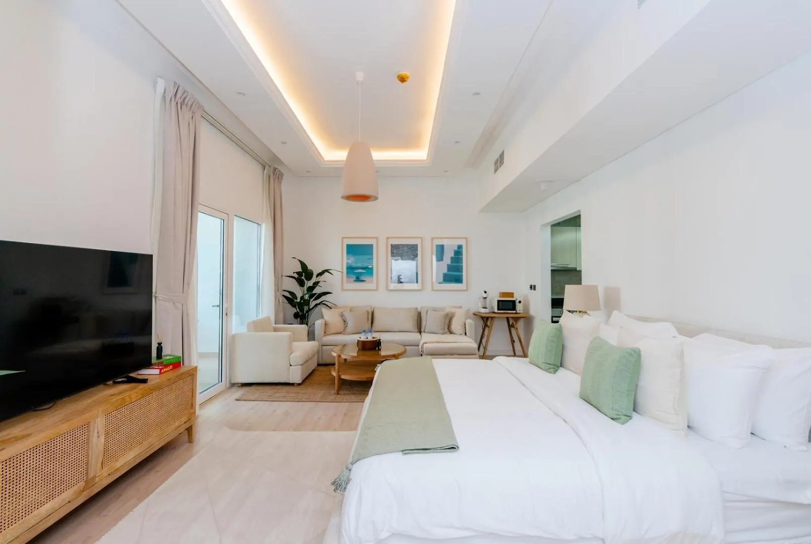 Daire Studio On Yas Island With Complimentary Yas Theme Park Tickets Abu Dabi