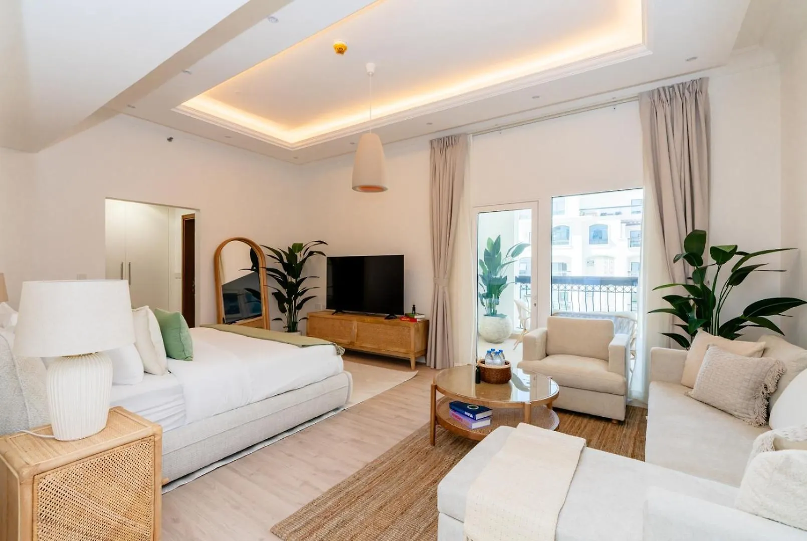 Studio On Yas Island With Complimentary Yas Theme Park Tickets Abu Dabi Birleşik Arap Emirlikleri